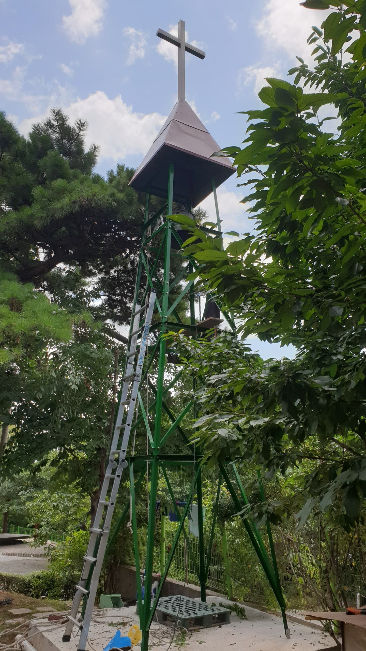 화성 화리현교회 종탑 시공 사례